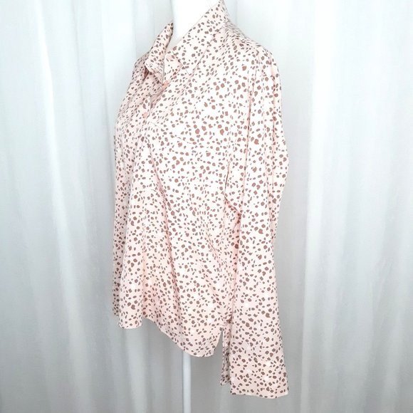 ASTR The Label Peach Button Down Blouse Cheetah Print - Picture 4 of 8